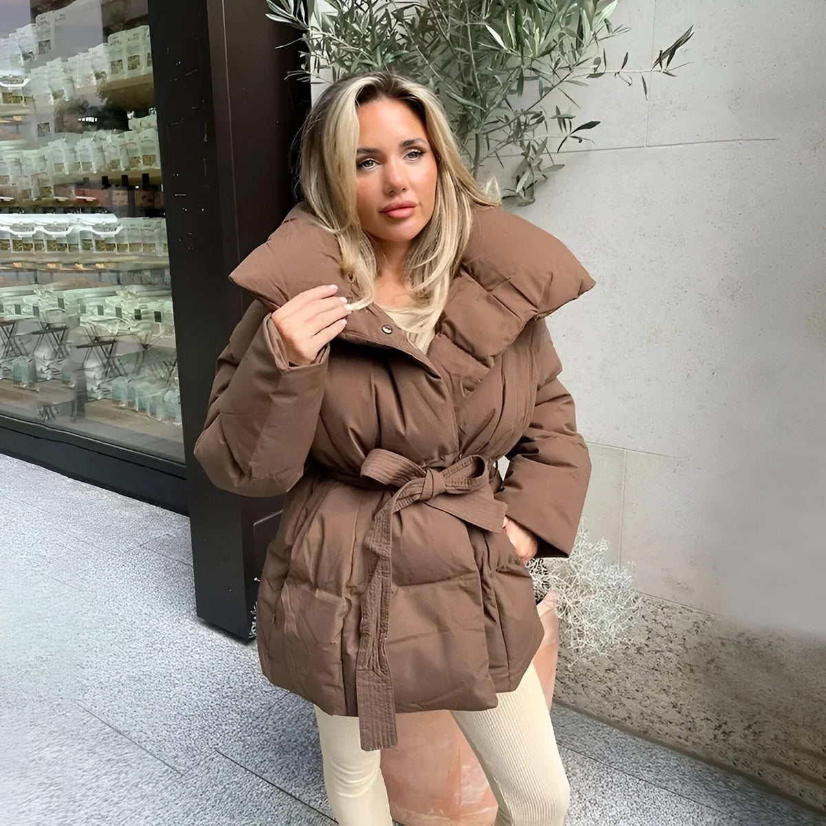 Winterjacke Damen mit Gürtel, Oversized Schnitt und großem Kragen - 5 - Jasminaboutique.com