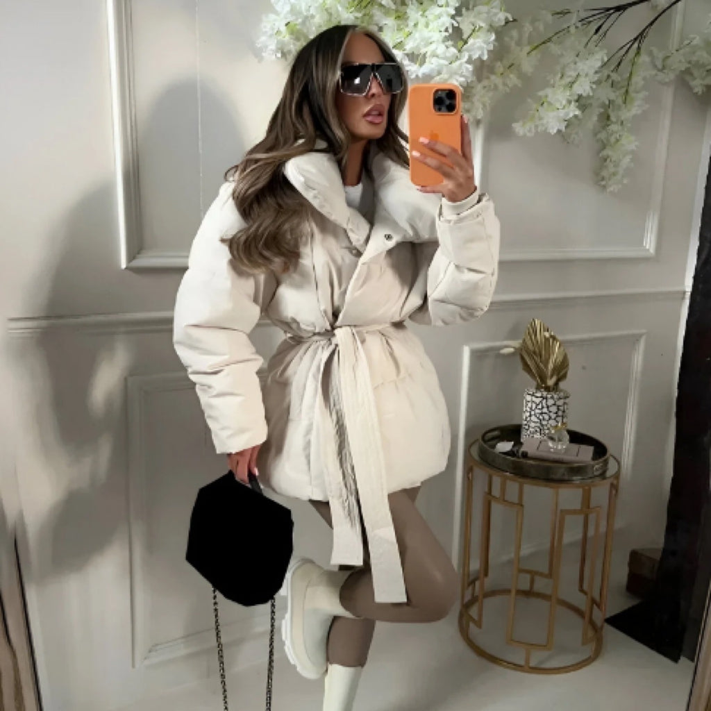 Winterjacke Damen mit Gürtel, Oversized Schnitt und großem Kragen - 7 - Jasminaboutique.com