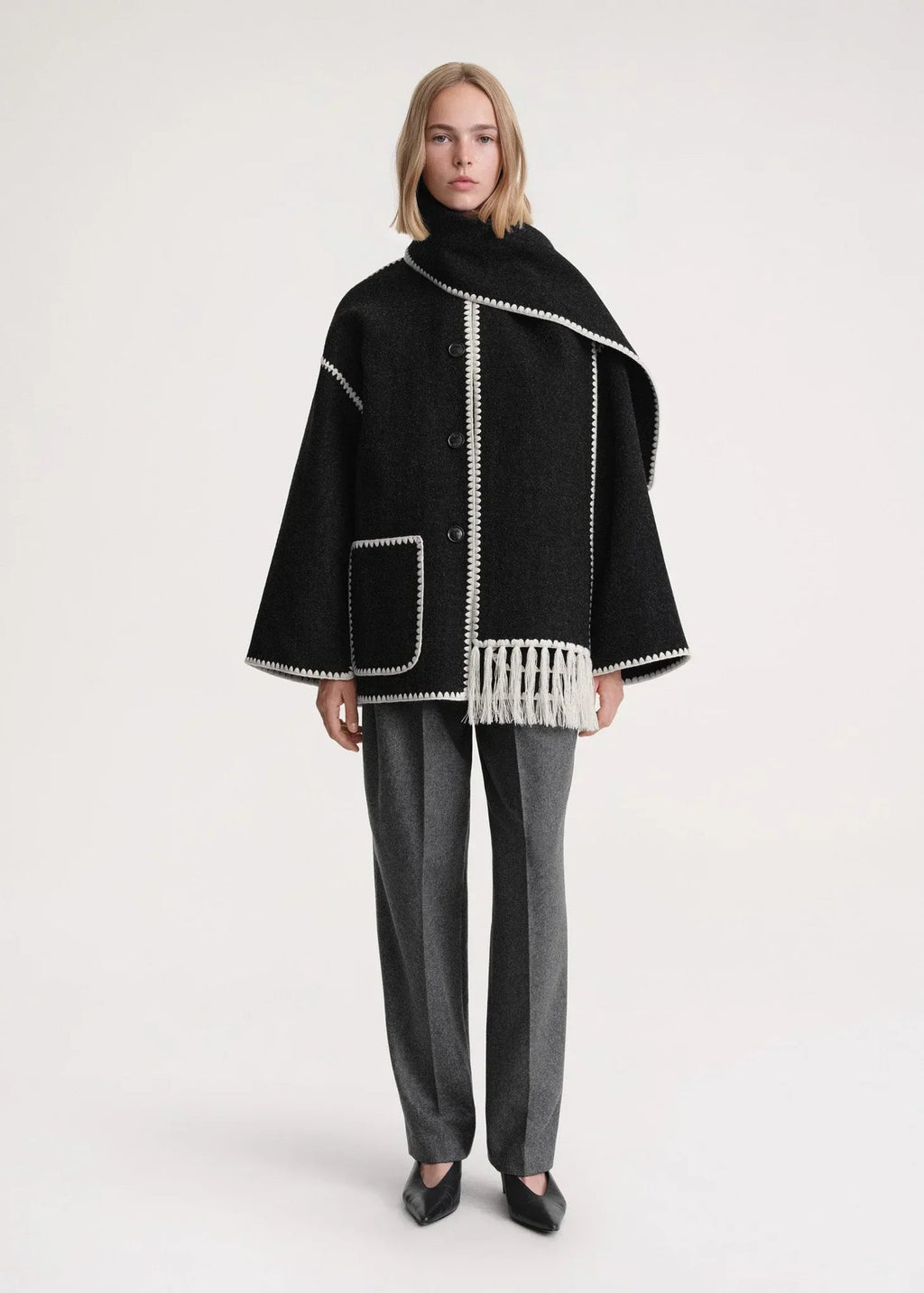 Wickeljacke Damen mit Stehkragen und Fransen - 1 - Jasminaboutique.com