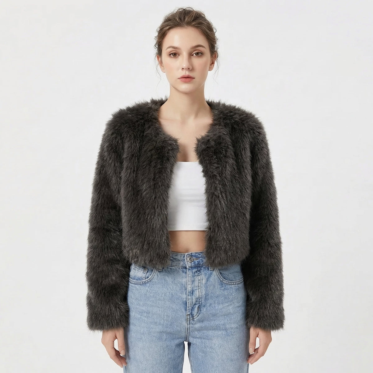 Faux Fur Jacke Damen - Kurzer Schnitt mit Rundhalsausschnitt - 2 - Jasminaboutique.com