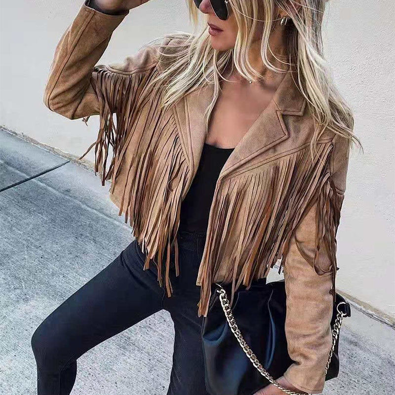 Fransenjacke Damen mit tailliertem Schnitt und auffälligen Fransen - 5 - Jasminaboutique.com