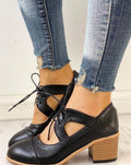 Block Heels Damen mit Schnürung und Brogue-Details - 2 - Jasminaboutique.com