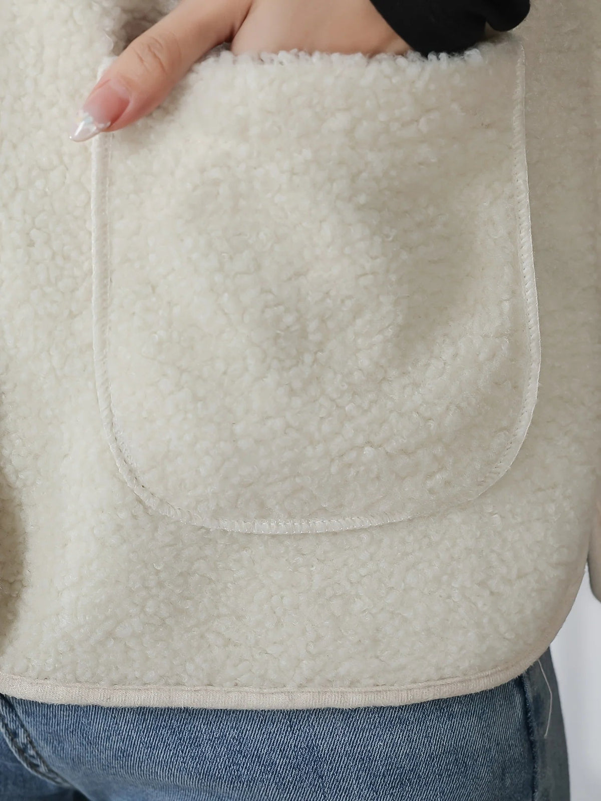 Weste Damen mit Knopfleiste und Taschen, ärmellos, kuschelig, vielseitig - 5 - Jasminaboutique.com