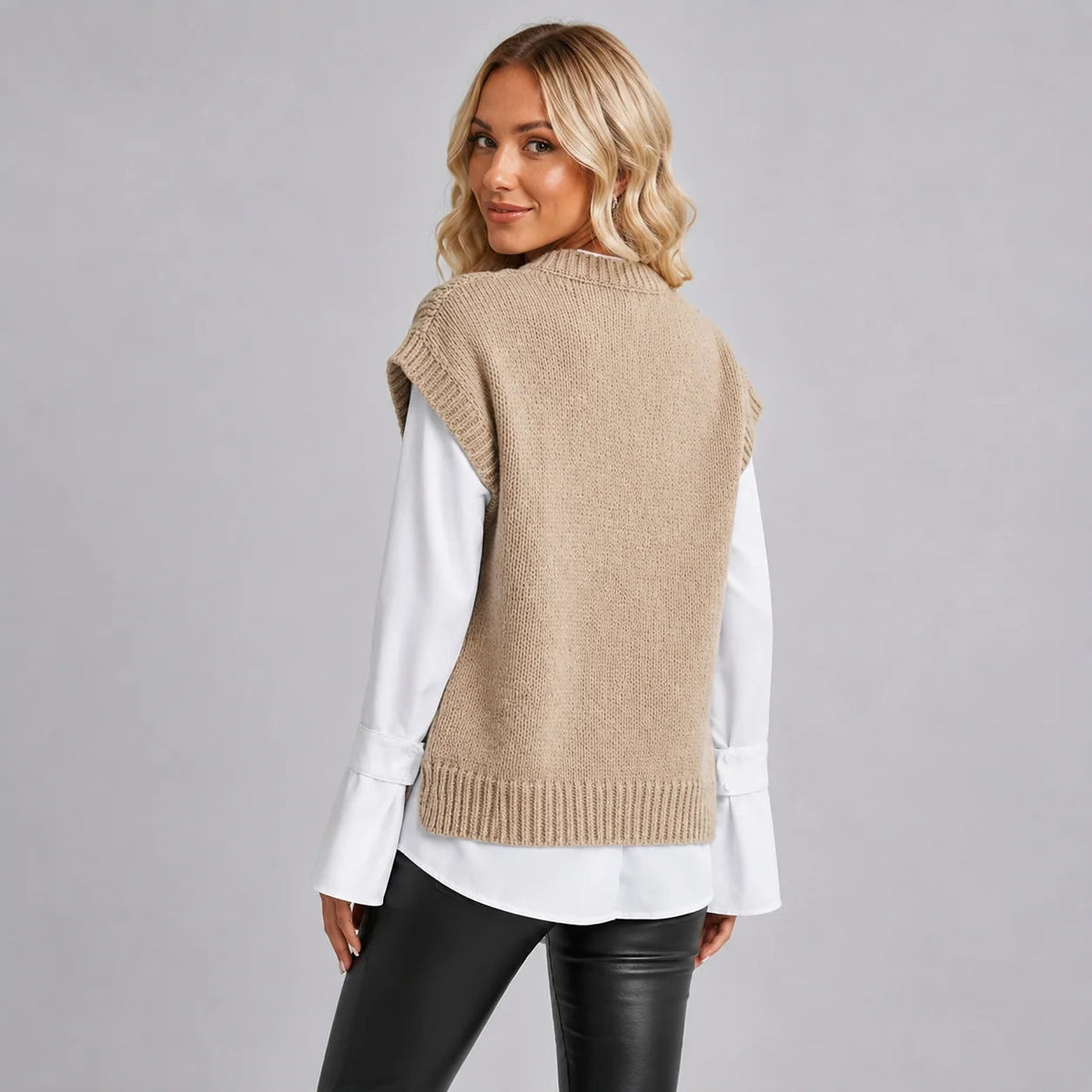 Weste Damen mit Rundhalsausschnitt und ärmellosem Schnitt, in verschiedenen Farben - 4 - Jasminaboutique.com