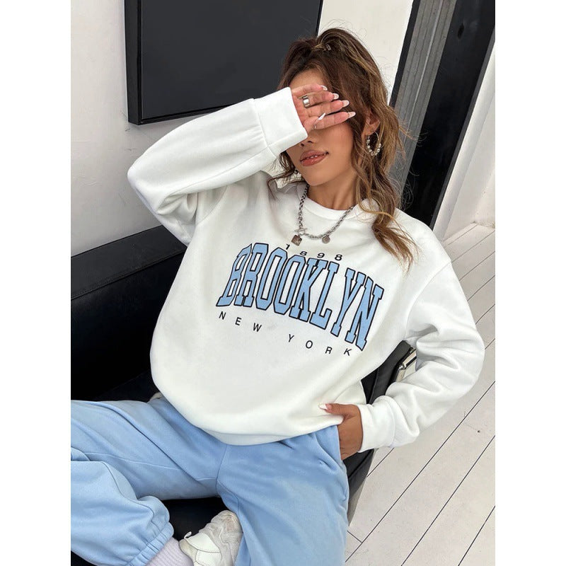 Hoodie Damen mit Aufdruck Brooklyn und lässigem Schnitt - 1 - Jasminaboutique.com
