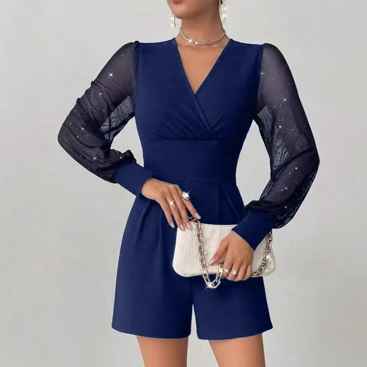 Jumpsuit Damen mit Wickeloptik und Puffärmeln - 2 - Jasminaboutique.com