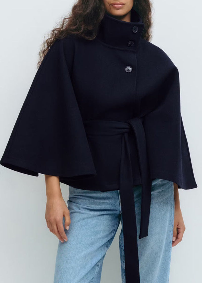 Trenchcoat Damen mit Hohem Kragen und Wickelgürtel, Elegante Batwing-Ärmel - 7 - Jasminaboutique.com