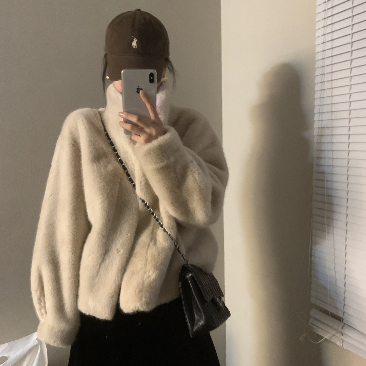 Flauschige Jacke Damen mit Stehkragen - 8 - Jasminaboutique.com