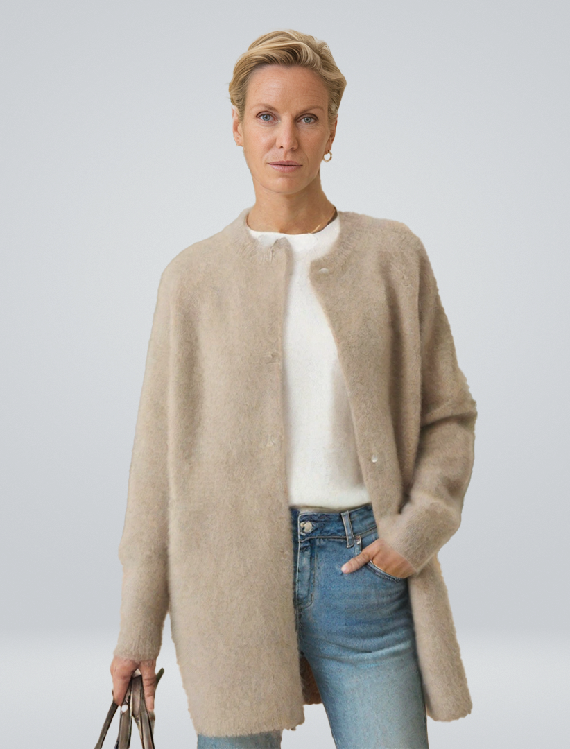 Soft Women's Jacket with Button Closure and Relaxed Fit - Image 1