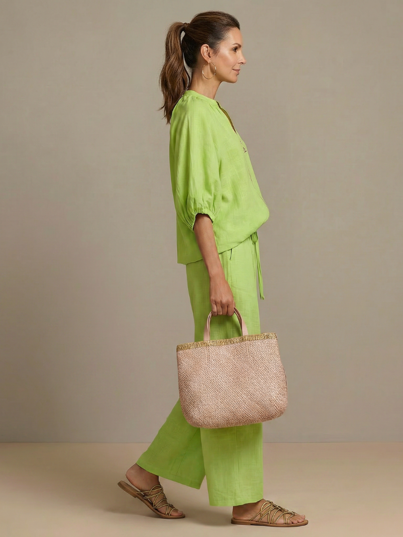 Two-Piece Set Women's Relaxed Fit with Puff Sleeves and Trousers - Image 8