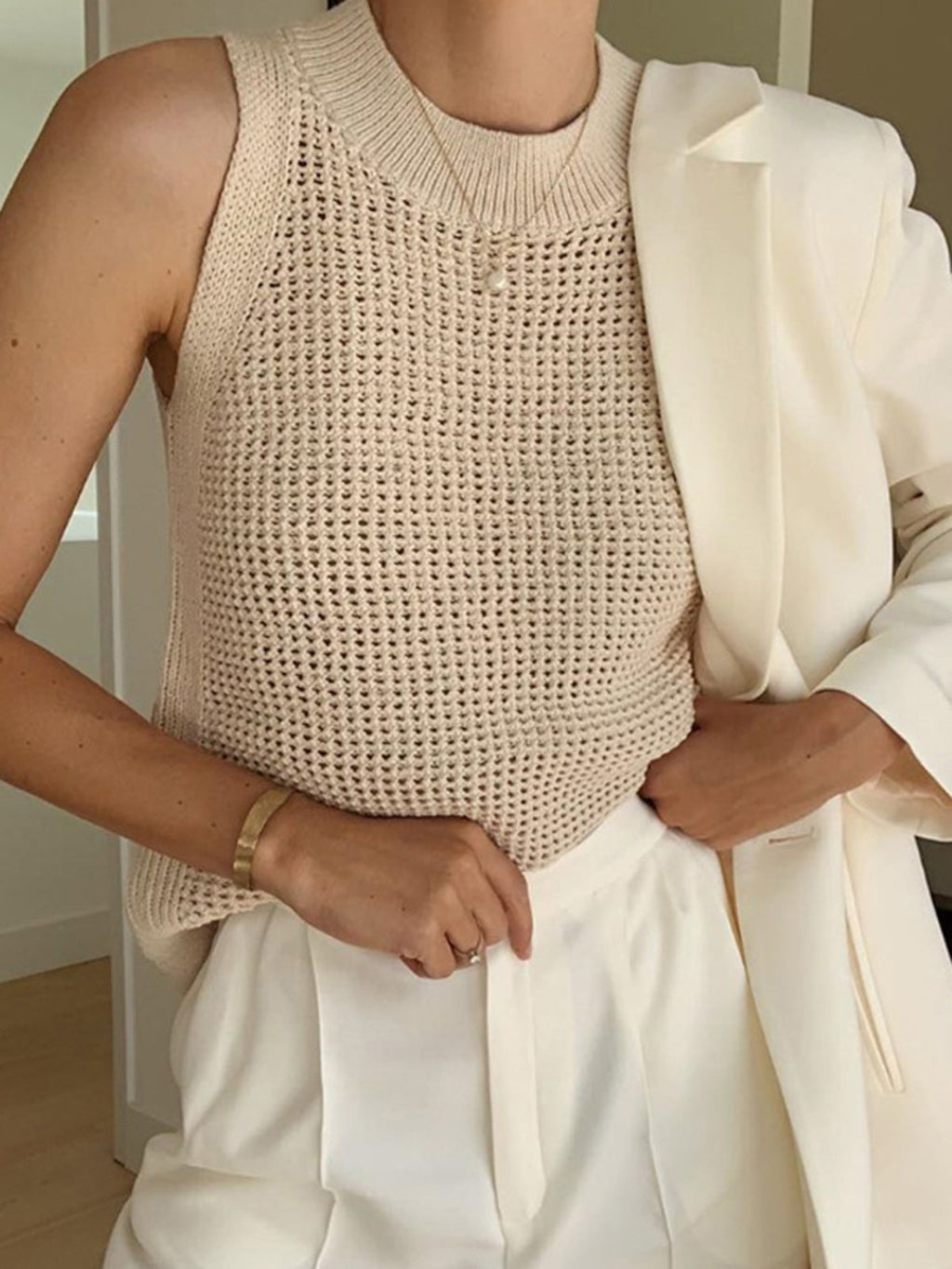 Bella – Women Knitted Sleeveless Top - Image 1