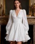 Emilia – Elegantes Kleid mit Puffärmeln und Korsett-Design