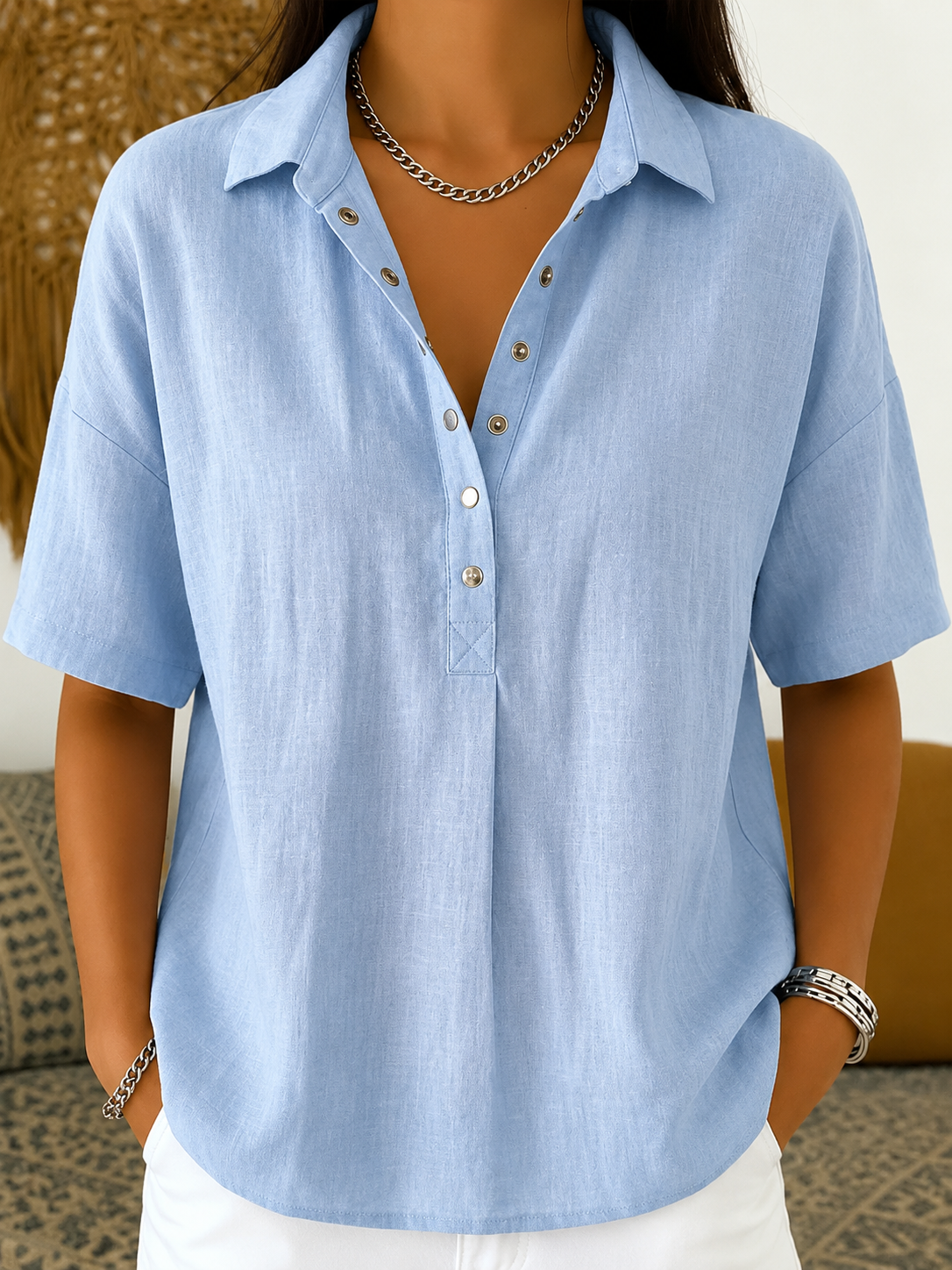 Thea – Legere Bluse mit Knopfverschluss am Kragen