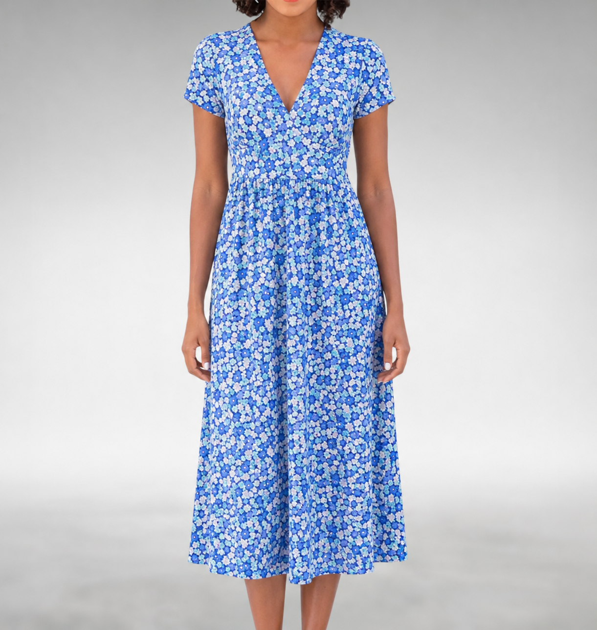 Lea – Elegantes Sommerkleid mit floralem Design