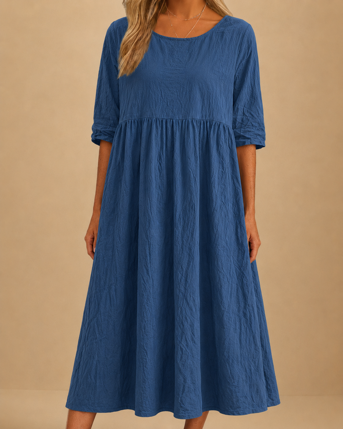 Mia – Klassisches Kleid mit halblangen Ärmeln
