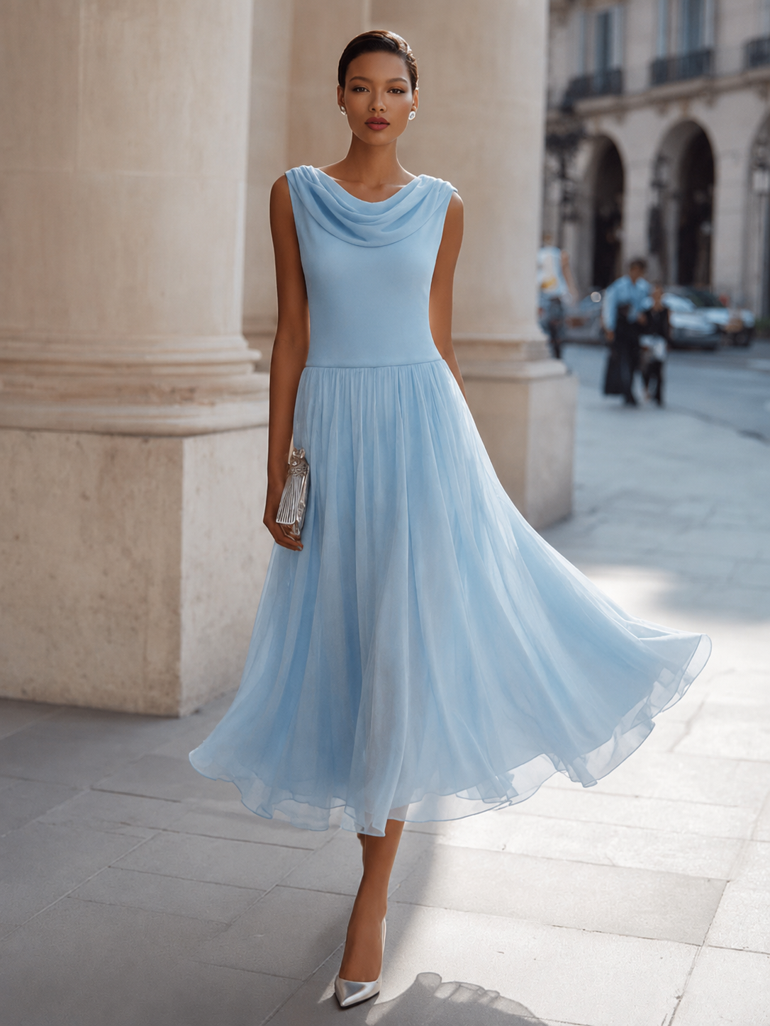 Midi-Kleid für Damen im eleganten Plissee-Stil mit Wasserfallausschnitt | J&B