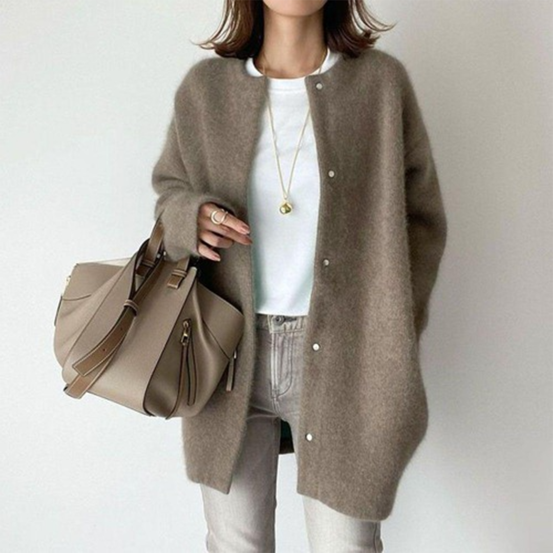 Soft Women's Jacket with Button Closure and Relaxed Fit - Image 8