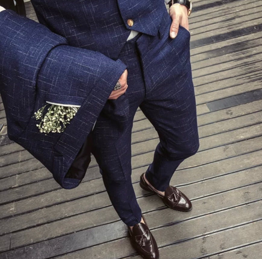 Viktor – Tailored Three-Piece Suit - Image 3