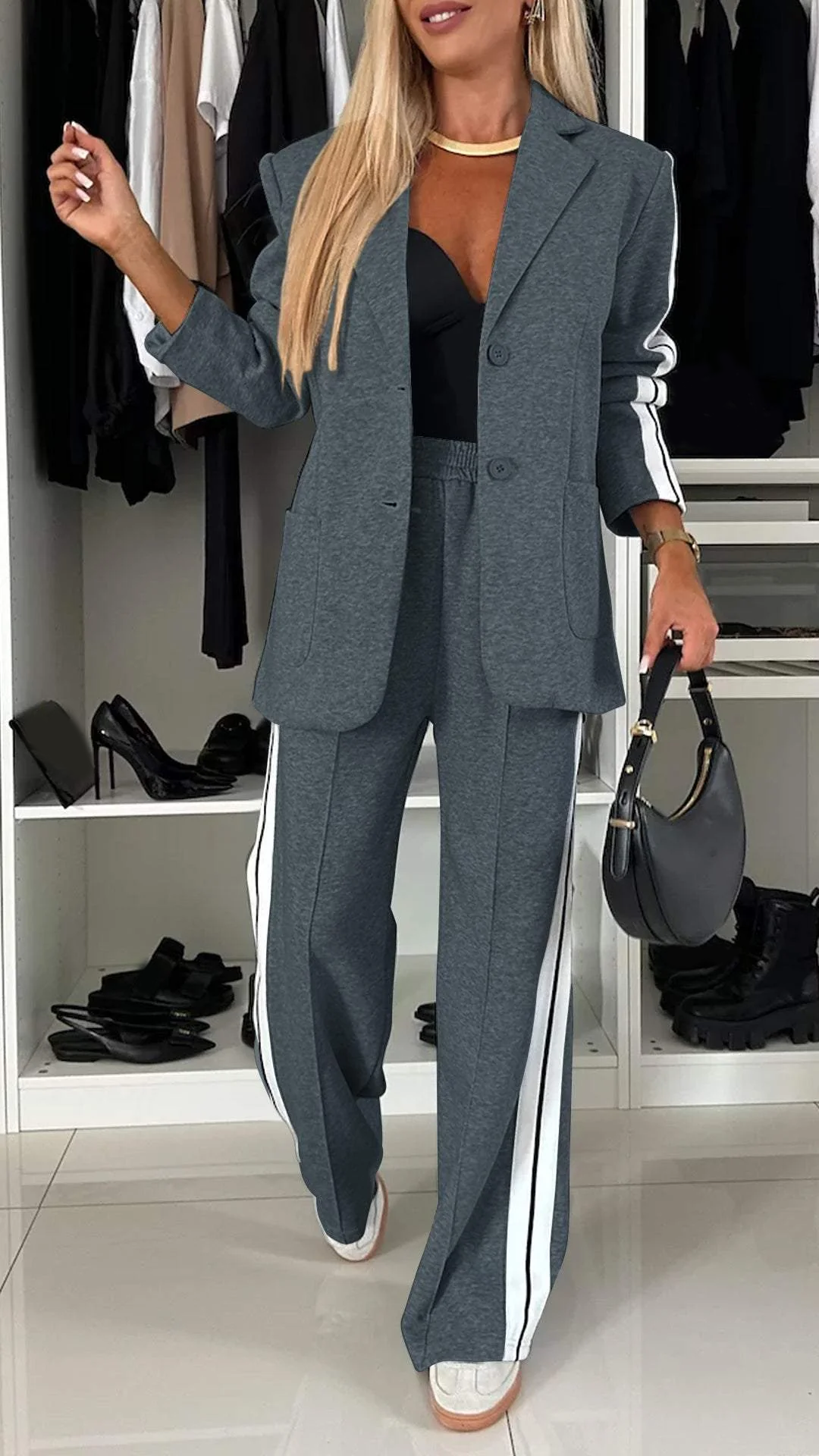 Two-Piece Set Women's Relaxed Fit Blazer and Pants with Stripes - Image 5