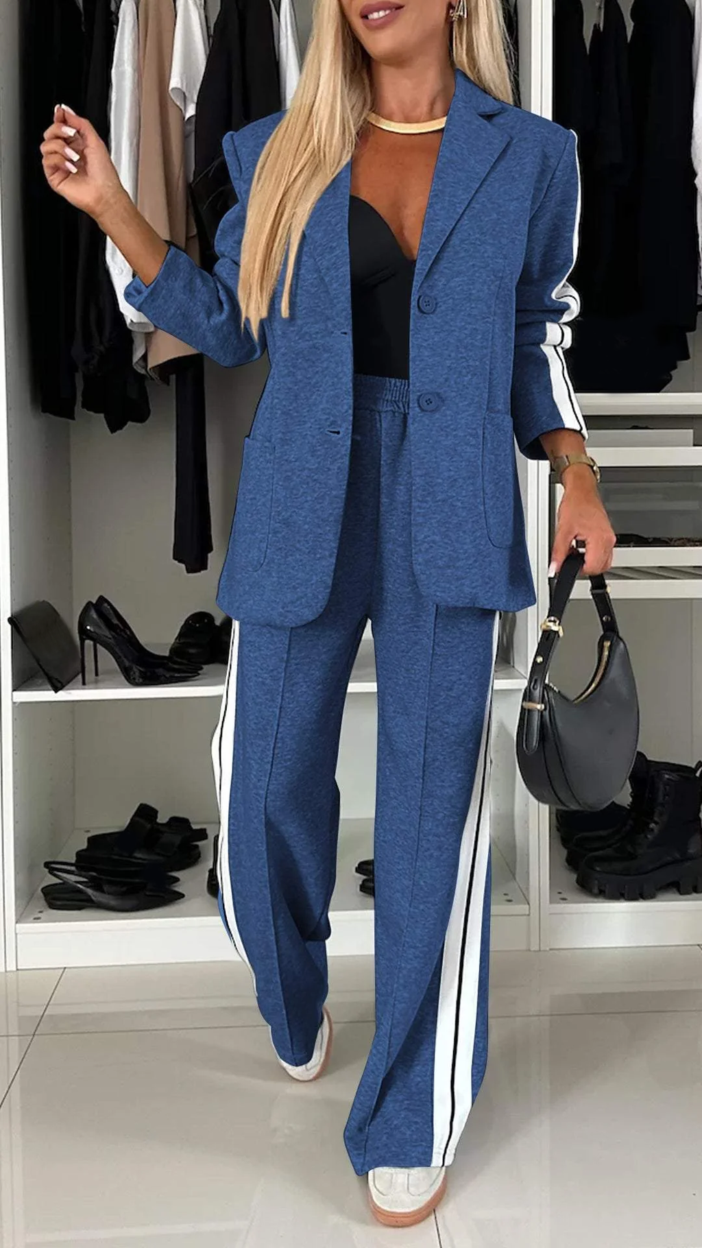 Two-Piece Set Women's Relaxed Fit Blazer and Pants with Stripes - Image 9