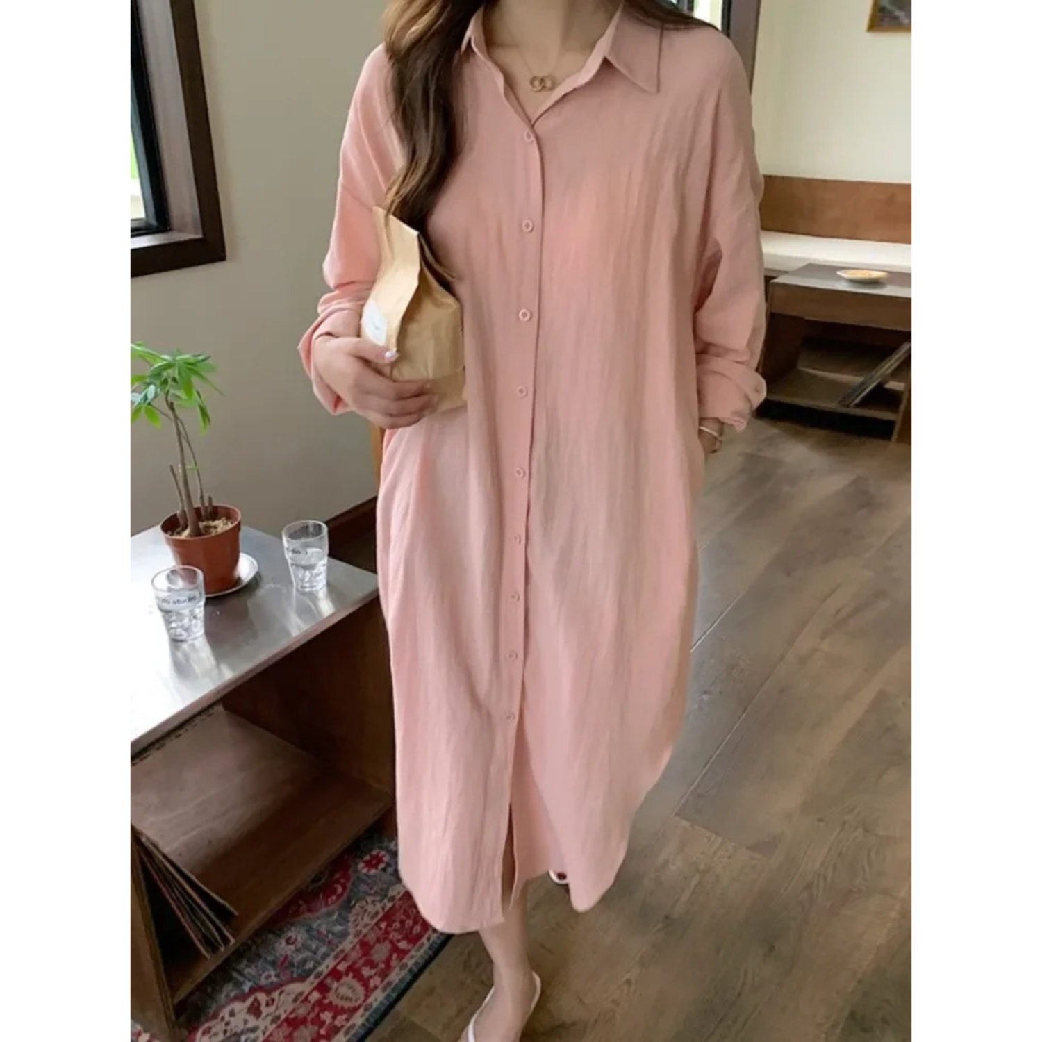 Button-Up Women's Jacket with Relaxed Fit and Long Length - Image 2