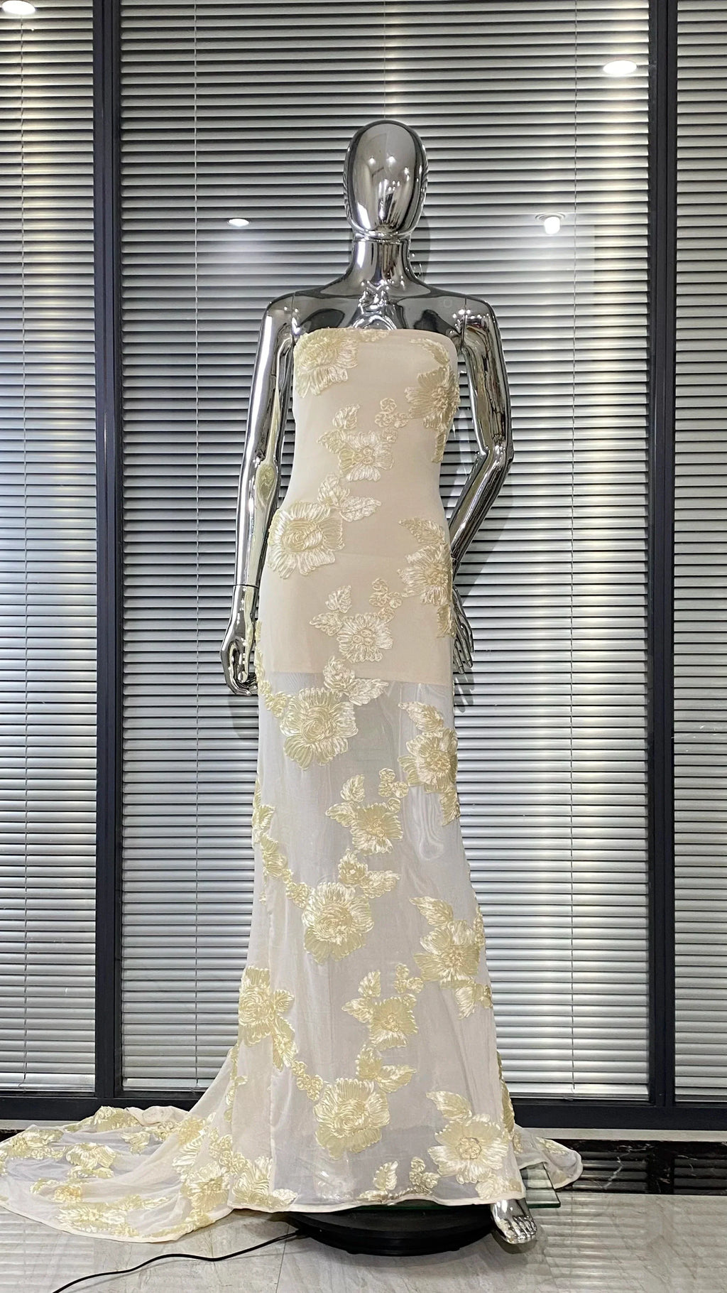 Laura – Strapless Floral Lace Dress - Image 6