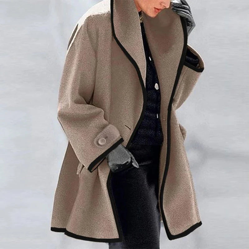 Coat Women's Oversized Cut with Stylish Contrast Trim - Image 1