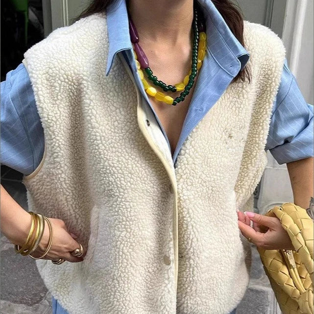 Faux Fur Vest Women's Soft Texture with Button Closure - Image 3