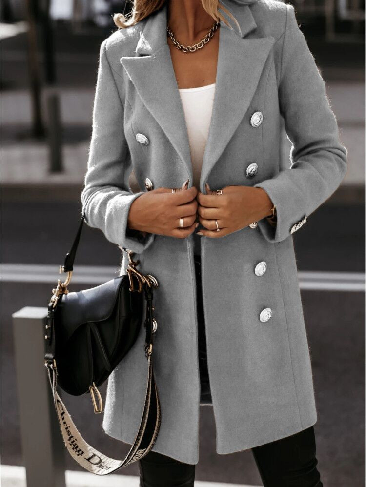 Double-Breasted Women's Jacket with Tailored Fit and Elegant Buttons - Image 3