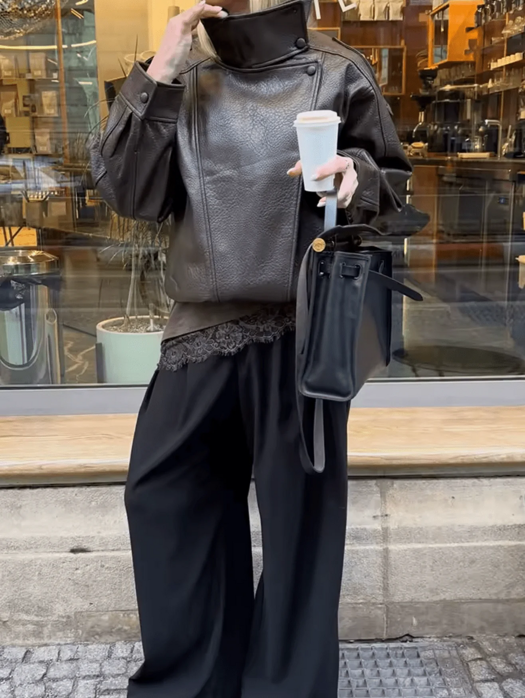 Bikerjacke Damen, Oversize-Passform mit hohem Kragen | J&B