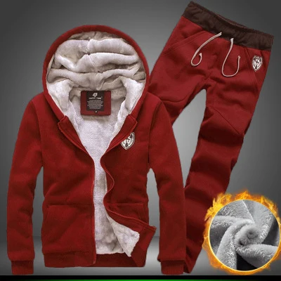 Lounge-Set für Damen: Kuscheliger Hoodie mit passender Jogginghose | J&B