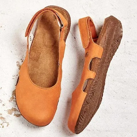 Kirsten – Elegante Sandalen mit geschlossener Spitze und Fersenriemen