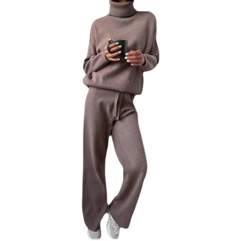 Zwei-Teiliges Set Damen mit Pullover und Hose im lässigen Schnitt | J&B